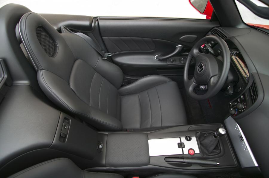  Honda S2000 2004 года  (фото 31 из 89)